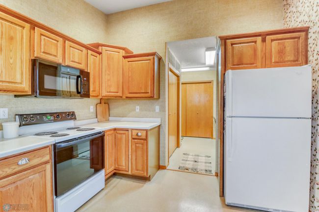 Kitchen1_4.JPG | Image 16