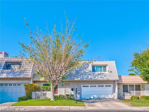 3484 Legendary Dr, Las Vegas, NV, 89121-4429 | Card Image