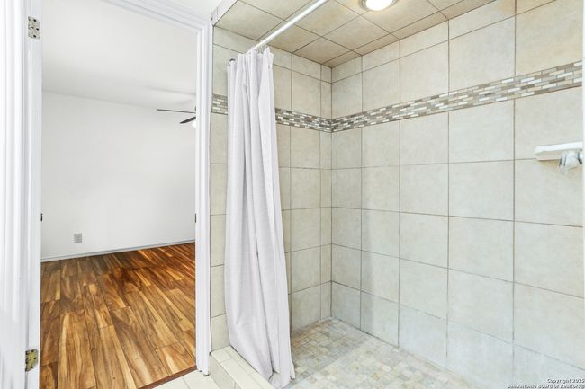 APT-236 - 8633 Datapoint Dr, Condo with 2 bedrooms, 2 bathrooms and null parking in San Antonio TX | Image 14