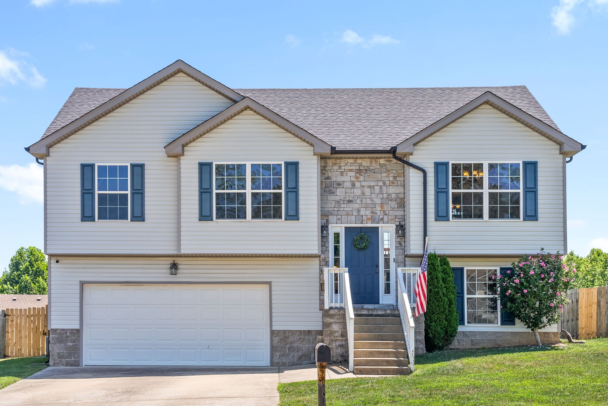 Freedom Dr, Clarksville, TN 37042