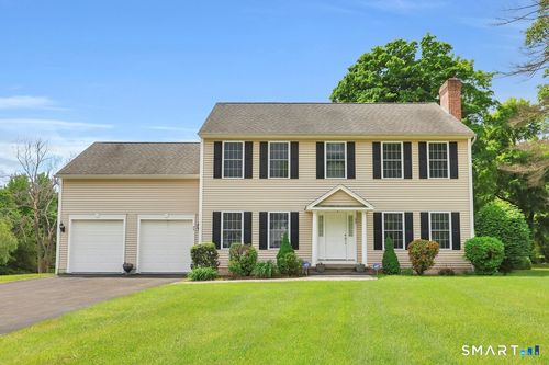 95 Higgins Rd, Cheshire, CT, 06410-4222 | Card Image