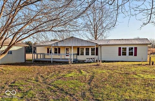 6823 N Us Highway 52, Thorntown, IN, 46071-9283 | Card Image