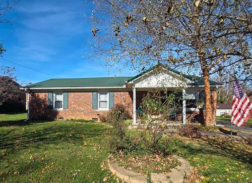 302 Suzanne St, Lawrenceburg, KY, 40342-1528 | Card Image