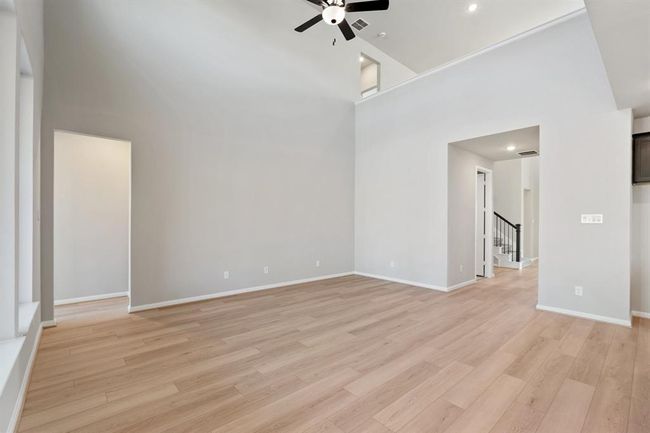 21950 Frosted Elfin Dr, House other with 5 bedrooms, 3 bathrooms and 3 parking in Cypress TX | Image 12