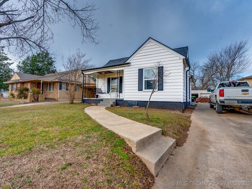 1205 S High School, Ada, OK, 74820 | Card Image