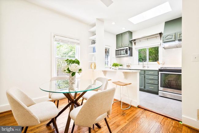 319 Hume Ave, Home with 2 bedrooms, 2 bathrooms and null parking in ALEXANDRIA VA | Image 10