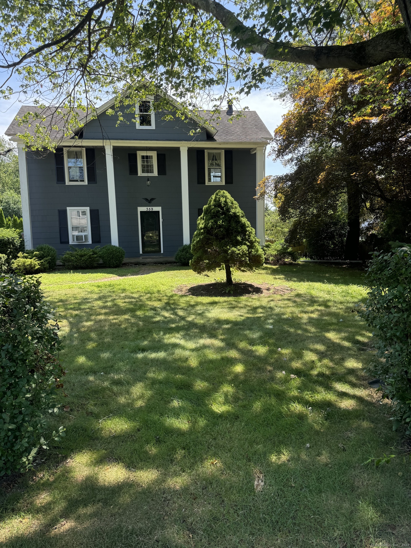 Reid St, Fairfield, CT 06824