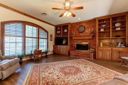 207 Westridge Drive, Clinton, OK, 73601 | Card Image