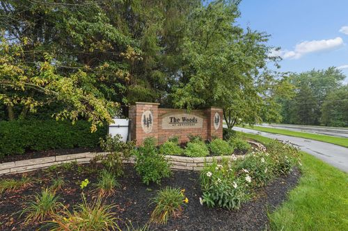 8211 Turret Dr, Blacklick, OH, 43004-8228 | Card Image