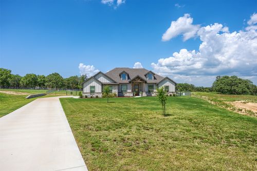 3032 Westfork Way, Springtown, TX, 76082-2666 | Card Image