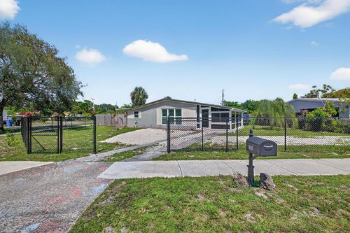 300 Sw 25th Ave, FORT LAUDERDALE, FL, 33312-1409 | Card Image