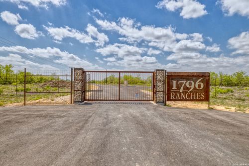 LOT 154 Ranch Rd, D Hanis, TX, 78850 | Card Image