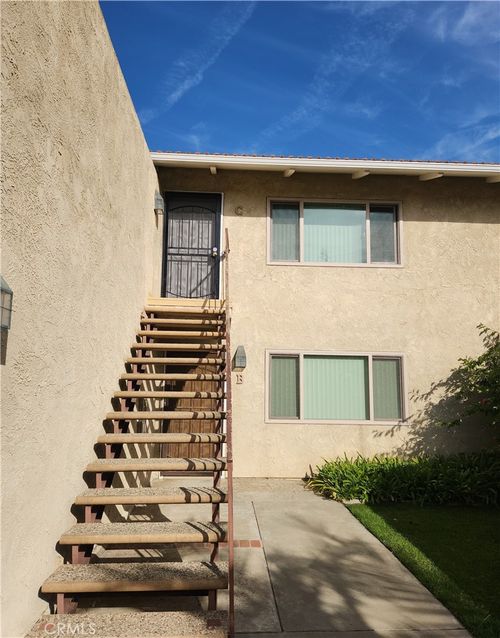 c-16551 Le Grande Ln, Huntington Beach, CA, 92649-3264 | Card Image