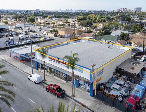 979 S La Brea Avenue, Inglewood, CA, 90301 | Card Image