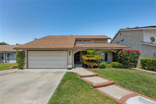 21827 Centurion Way, Saugus, CA, 91350-1606 | Card Image
