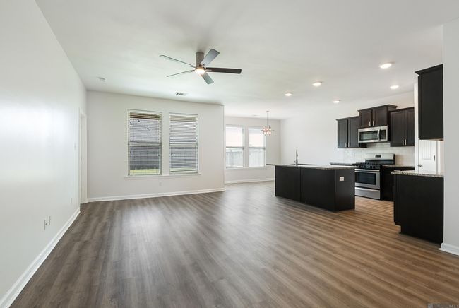 744 Lakeshore Village Dr, House other with 3 bedrooms, 2 bathrooms and null parking in Slidell LA | Image 4