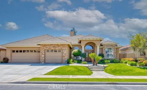 9905 Lightner Way, Bakersfield, CA, 93311-3042 | Card Image