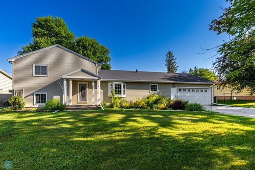 316 2nd St Nw, Mayville, ND, 58257-1124 | Card Image