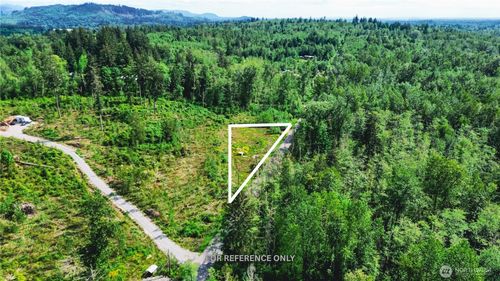 3955 Humphrey Hill Rd, Sedro Woolley, WA, 98284-8365 | Card Image