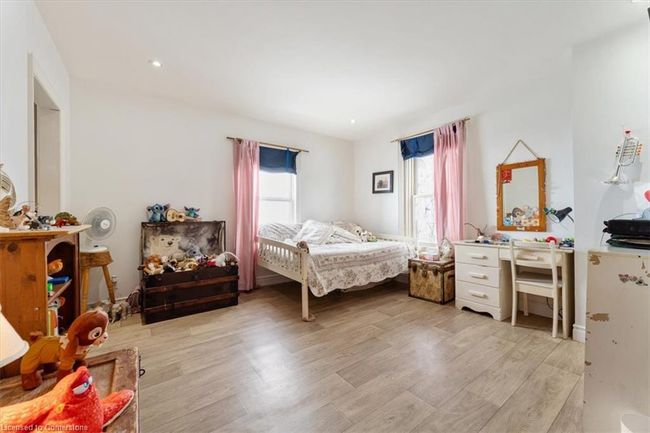 5914 Canborough Rd, House other with 4 bedrooms, 2 bathrooms and 6 parking in Wellandport ON | Image 22