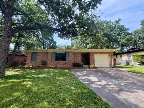 1408 Bluebonnet Trl, Arlington, TX, 76013-5006 | Card Image