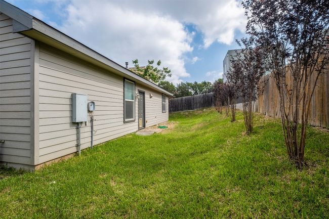 B - 6404 Carson Rdg, Condo with 2 bedrooms, 2 bathrooms and 2 parking in Austin TX | Image 22