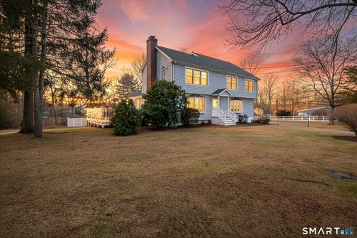 396 Walnut Tree Hill Rd, Shelton, CT, 06484-2027 | Card Image