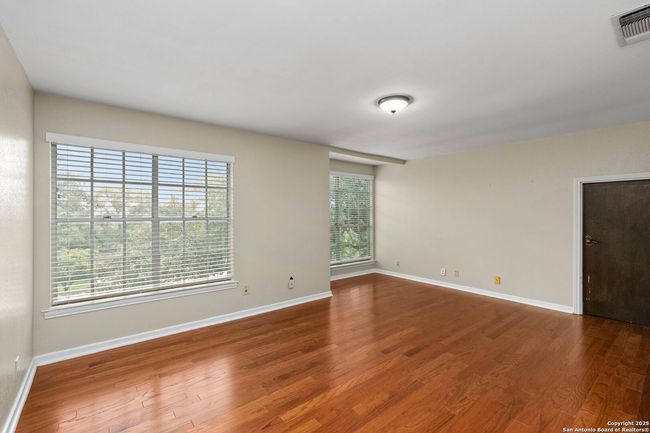 7835 Wild Eagle Rd, House other with 5 bedrooms, 3 bathrooms and null parking in San Antonio TX | Image 24