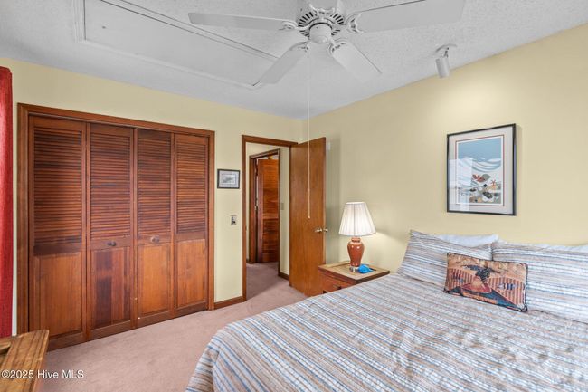 210 W Beach Dr, House other with 4 bedrooms, 2 bathrooms and null parking in Oak Island NC | Image 38