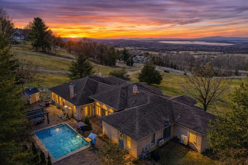 11 Cedar Hill Rd, Saint Albans, VT, 05478-8928 | Card Image