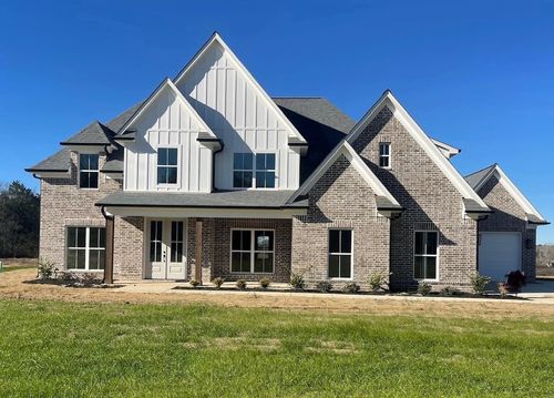 3763 Watson Desoto Rd, Byhalia, MS, 38611-1107 | Card Image