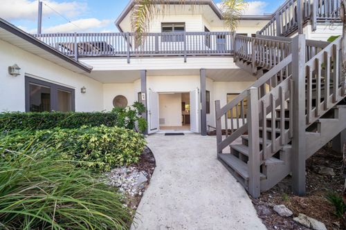 c-21 Oceanview Dr, Ocean Ridge, FL, 33435-7314 | Card Image