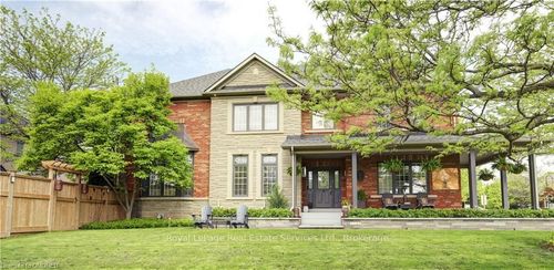 1259 Glenashton Dr, Oakville, ON, L6H5M3 | Card Image
