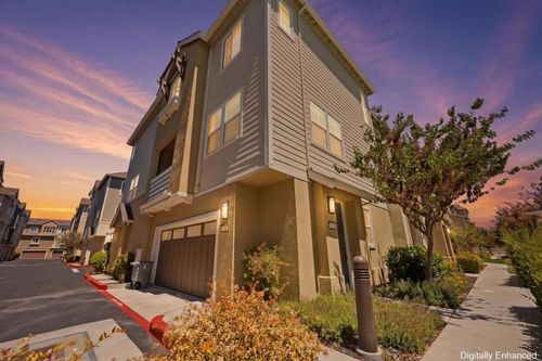 156 Lewis Ln, Morgan Hill, CA, 95037-8022 | Card Image