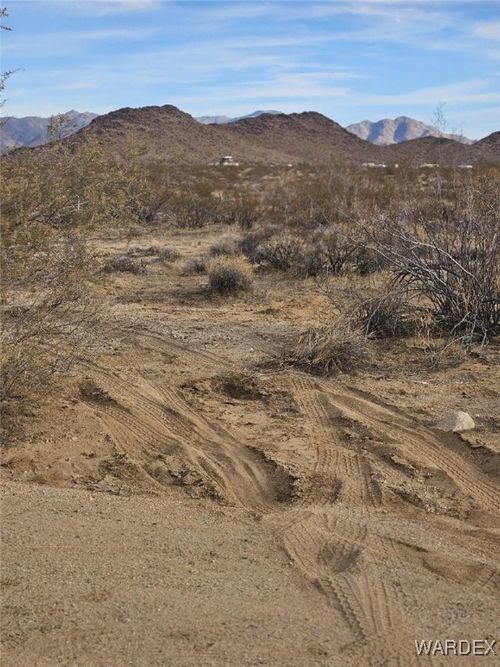 Lot 12 S Roll Road, Yucca, AZ, 86438 | Card Image