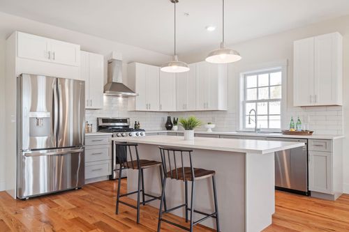 unit-4-73 Prospect St, Portsmouth, NH, 03801-3675 | Card Image