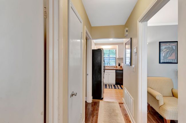 422 Bowling Ave, Condo with 2 bedrooms, 1 bathrooms and 1 parking in Nashville TN | Image 20