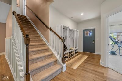 Stunning entry/staircase. | Image 3