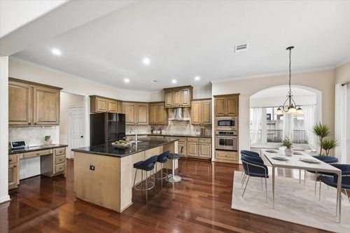 8707 Crossriver Ln, Houston, TX, 77095-5166 | Card Image