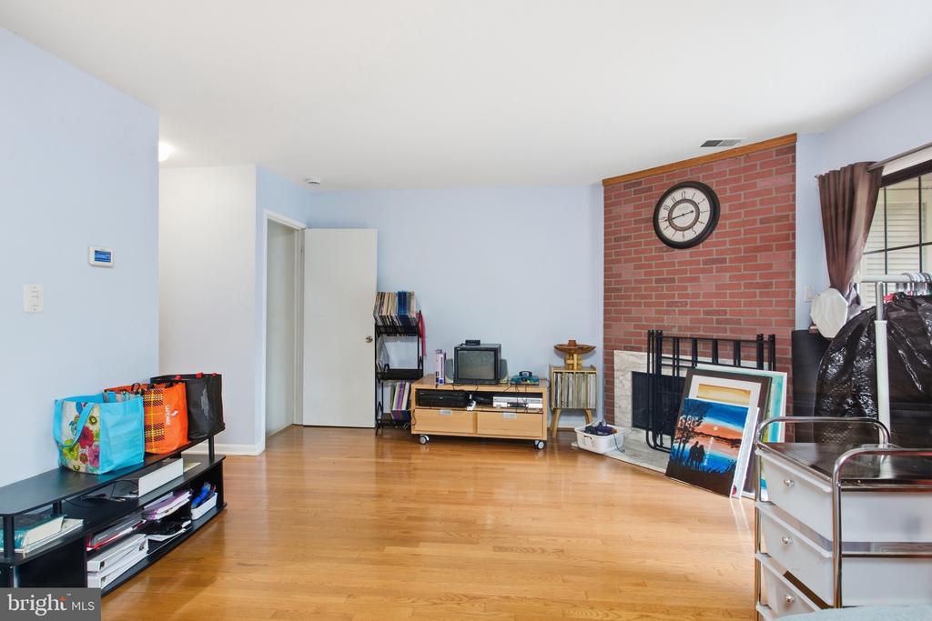 Residential Lease in RESTON 5