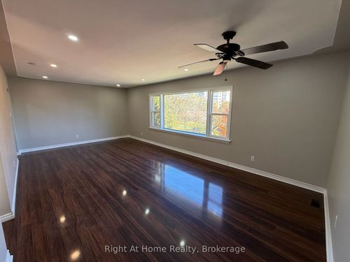 3-7 Balmoral Dr, Kitchener, ON, N2M2J7 | Card Image