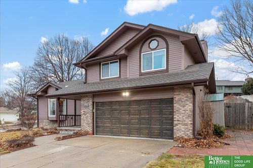 15672 Shamrock Circle, Omaha, NE, 68118 | Card Image