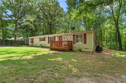 13303 Wilderness Ter, Amelia Court House, VA, 23002-3965 | Card Image