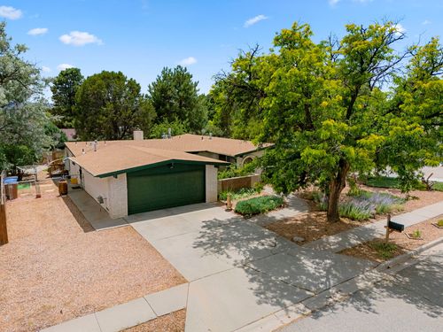285 Donna Ave, White Rock, NM, 87547-3508 | Card Image