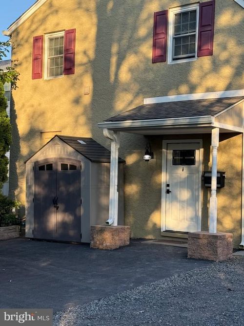 2415 Street Rd, WARRINGTON, PA, 18976-2342 | Card Image