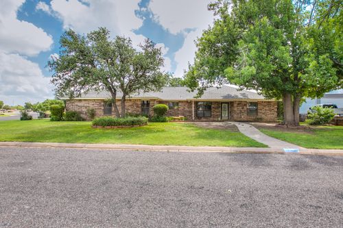 242 Burlington Road, San Angelo, TX, 76901 | Card Image
