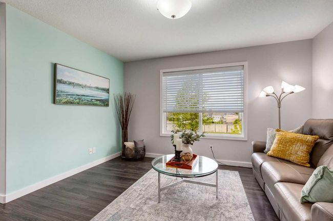 251 Kingsbridge Rd Se, Home with 2 bedrooms, 3 bathrooms and 2 parking in Airdrie AB | Image 9