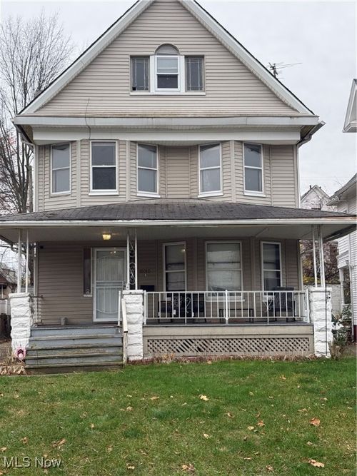 10010 Pierpont Ave, Cleveland, OH, 44108-3247 | Card Image
