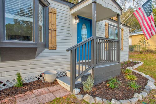 326 Washington Ave, Valparaiso, FL, 32580-1242 | Card Image