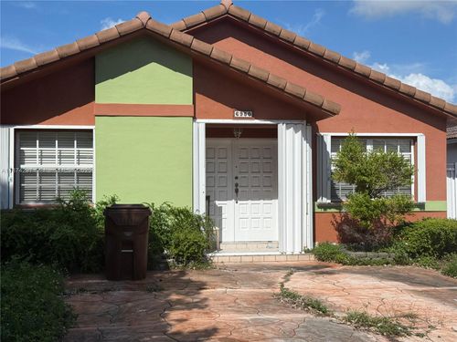 6950 W 25th Ave, Hialeah, FL, 33016-5468 | Card Image